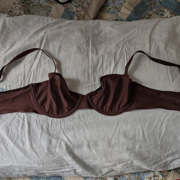 Brown Underwire Bra - Picture 1 of 3